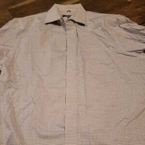 Kenneth Cole Reaction Men's Point Collar dress Shirt.  Size L (16-16.5 34/35)